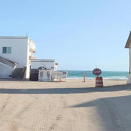 The Suites At Rocky Point 2 Exterior photo