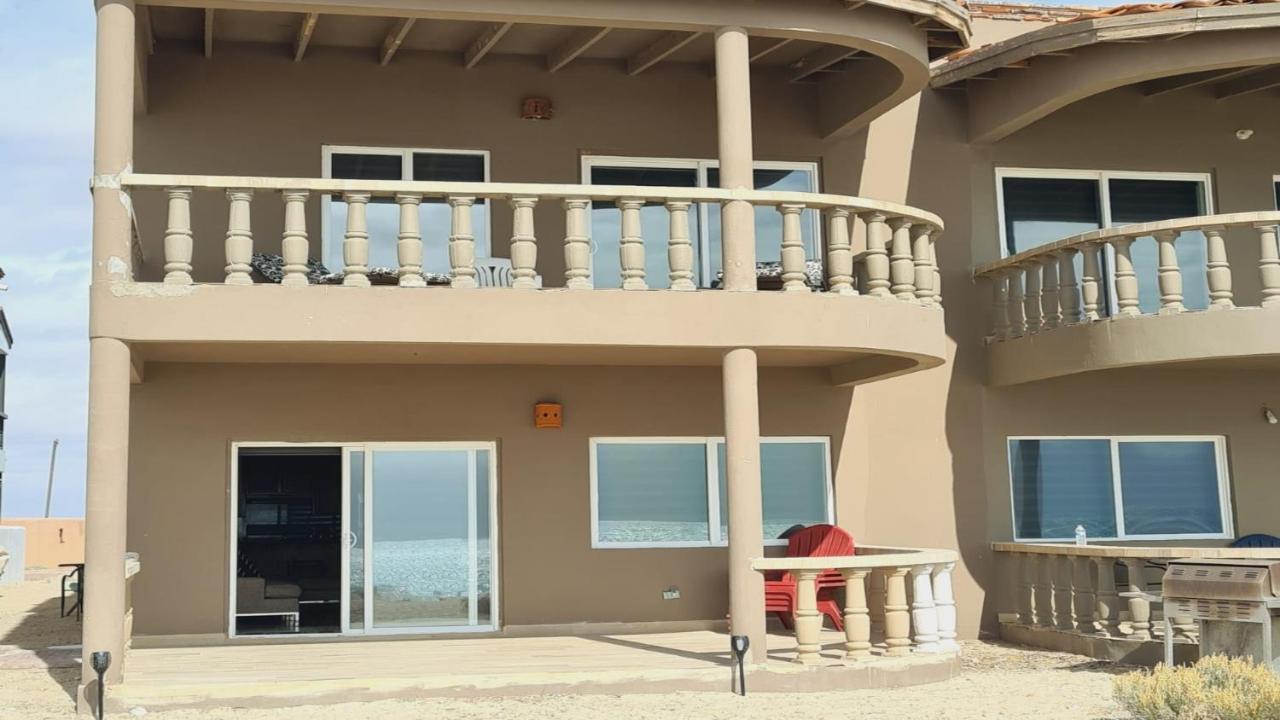 The Suites At Rocky Point 2 Exterior photo